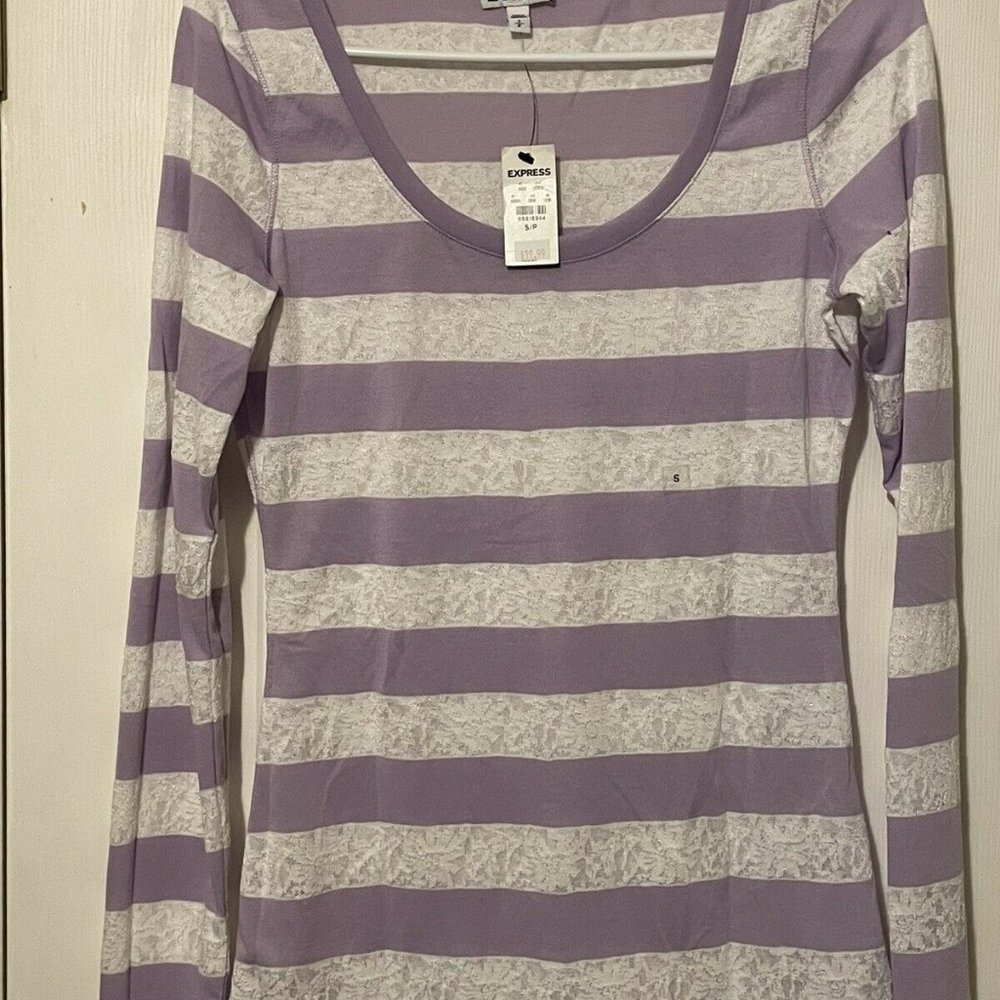 Express Womens S Purple Lace Long Sleeve Shirt